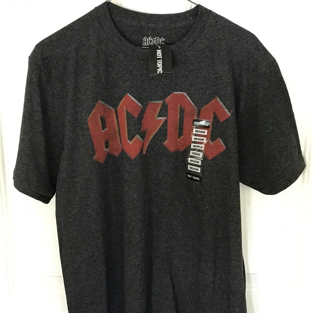 AC DC ladies Med t-shirt, NEW